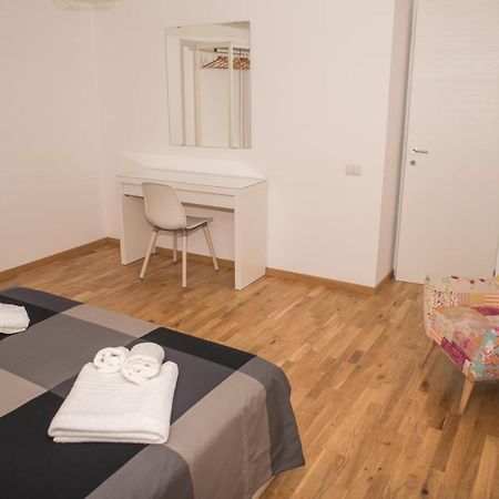 Casa Langellotti Smart Lejlighed Napoli Eksteriør billede